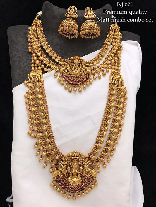 Premium Quality  Golden Set With Work